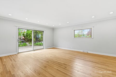Tiny photo for 4939 Farwell Avenue, Skokie, IL 60077 (MLS # 12640720)