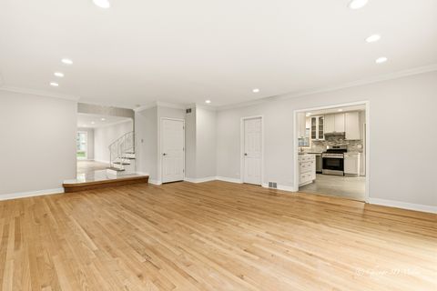 Tiny photo for 4939 Farwell Avenue, Skokie, IL 60077 (MLS # 12640720)