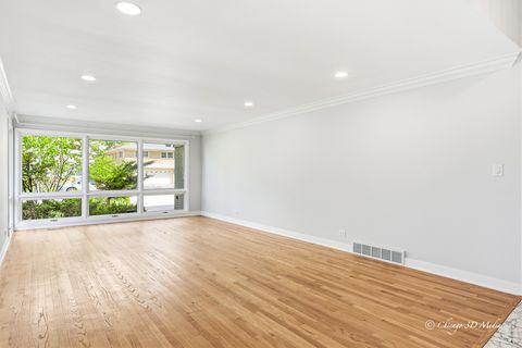 Tiny photo for 4939 Farwell Avenue, Skokie, IL 60077 (MLS # 12640720)
