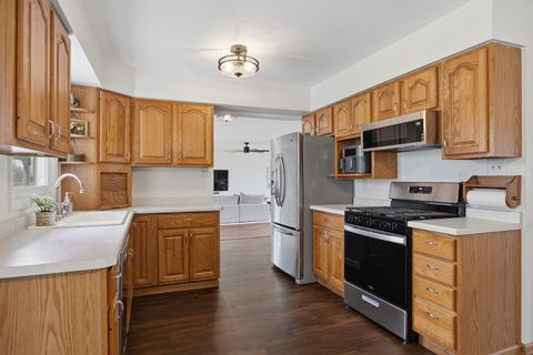 Tiny photo for 1818 Brickville Road, Sycamore, IL 60178 (MLS # 12621246)
