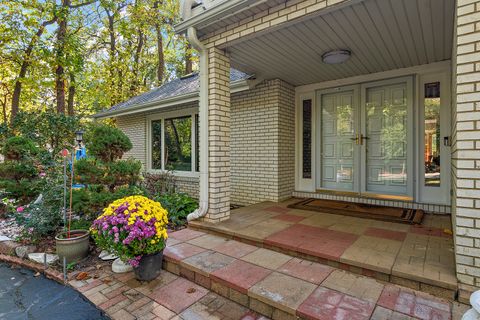 Tiny photo for 1935 Green Trails Drive, Lisle, IL 60532 (MLS # 12495213)