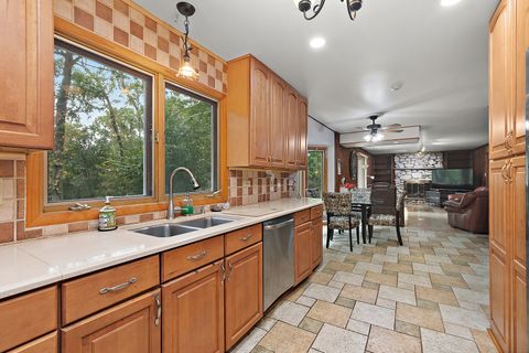 Tiny photo for 1935 Green Trails Drive, Lisle, IL 60532 (MLS # 12495213)