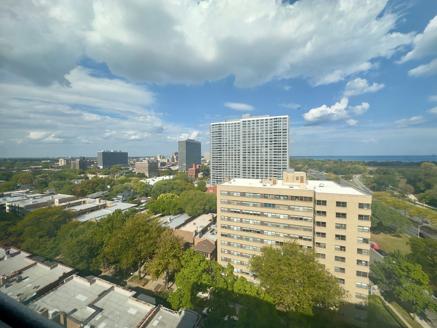 4180 N Marine Drive 1610