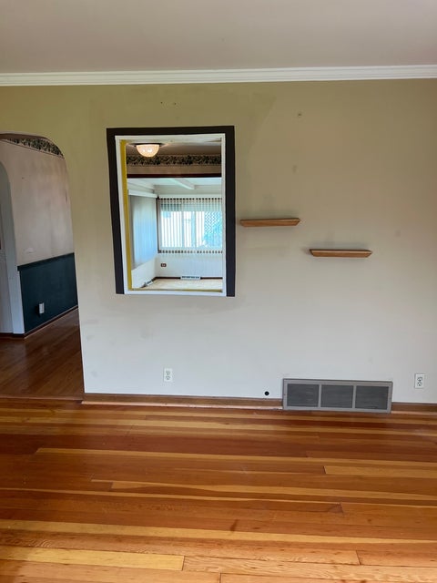 Tiny photo for 20185 Torrence Avenue, Lynwood, IL 60411 (MLS # 12643299)