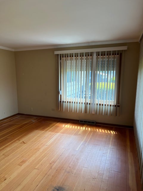 Tiny photo for 20185 Torrence Avenue, Lynwood, IL 60411 (MLS # 12643299)