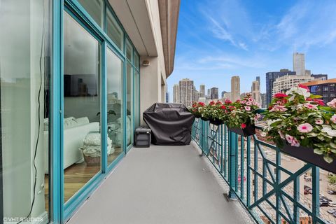 Tiny photo for 340 W SUPERIOR Street #1607, Chicago, IL 60654 (MLS # 12510685)