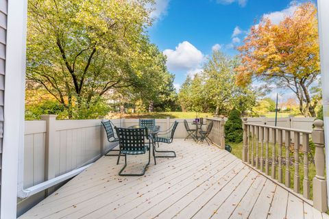 Tiny photo for 60 Whitman Drive, Schaumburg, IL 60173 (MLS # 12506956)