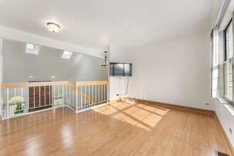 Tiny photo for 60 Whitman Drive, Schaumburg, IL 60173 (MLS # 12506956)