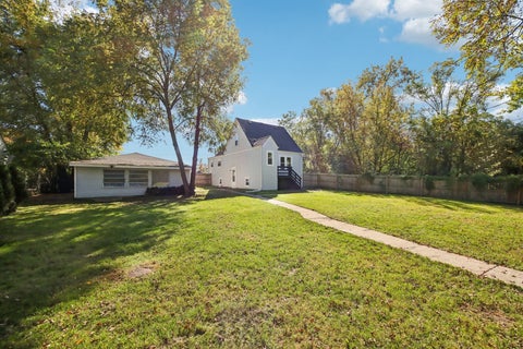 Tiny photo for 37966 N Nora Place, Spring Grove, IL 60081 (MLS # 12789109)