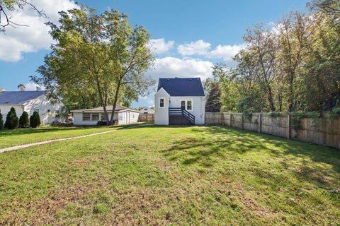 Tiny photo for 37966 N Nora Place, Spring Grove, IL 60081 (MLS # 12789109)