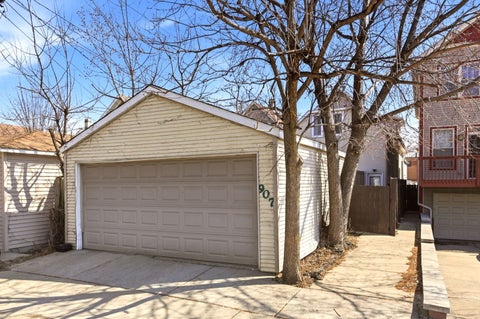 Tiny photo for 907 Ferdinand Avenue, Forest Park, IL 60130 (MLS # 12596140)