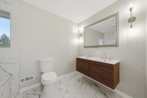 Tiny photo for 9248 N Maryland Street, Niles, IL 60714 (MLS # 12600254)