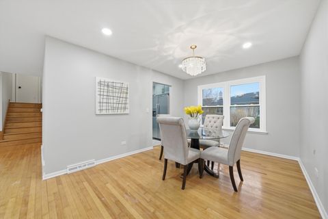 Tiny photo for 9248 N Maryland Street, Niles, IL 60714 (MLS # 12600254)