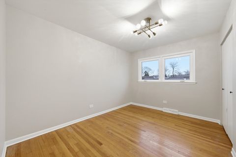 Tiny photo for 9248 N Maryland Street, Niles, IL 60714 (MLS # 12600254)