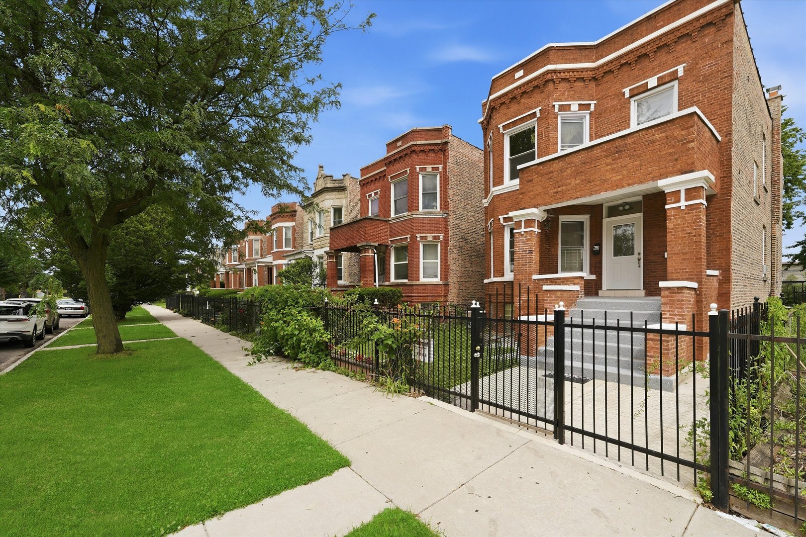5106 W Fulton Street