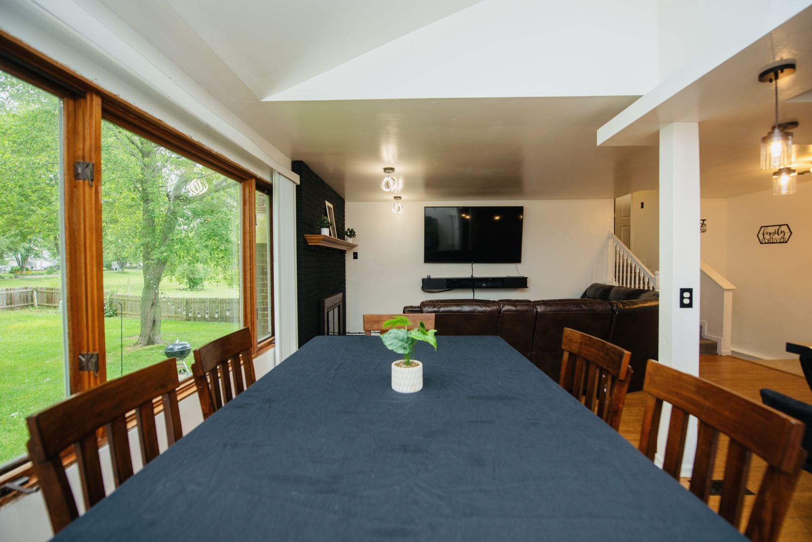 140 Thackeray Drive