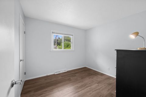 Tiny photo for 2602 Greenway Drive, Bettendorf, IA 52722 (MLS # 12660330)