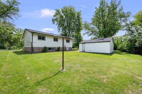 Tiny photo for 2602 Greenway Drive, Bettendorf, IA 52722 (MLS # 12660330)