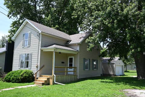 Photo of 302 S Summit Street, El Paso, IL 61738 (MLS # 12691376)