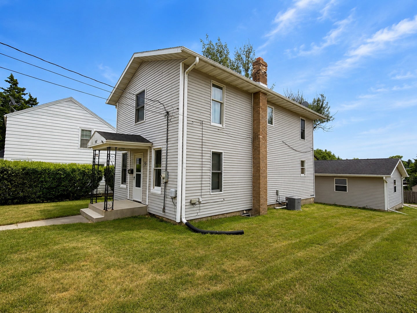 1207 W American Street