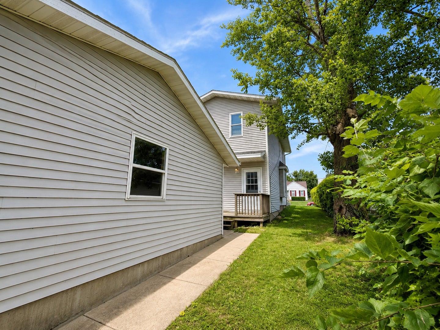 1207 W American Street