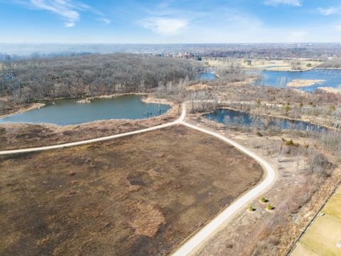 Tiny photo for 2552 Weatherbee Lane, Naperville, IL 60563 (MLS # 12641791)