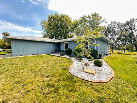 Tiny photo for 2006 Park Ridge Drive, Urbana, IL 61802 (MLS # 12475839)