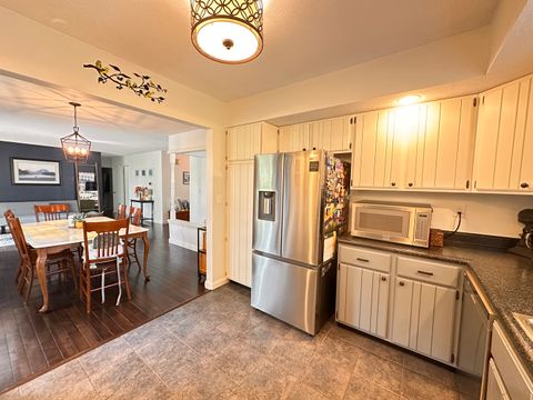 Tiny photo for 2006 Park Ridge Drive, Urbana, IL 61802 (MLS # 12475839)