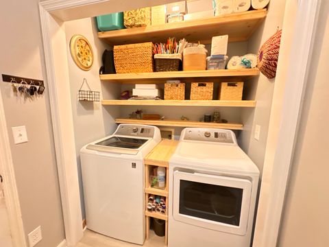 Tiny photo for 2006 Park Ridge Drive, Urbana, IL 61802 (MLS # 12475839)