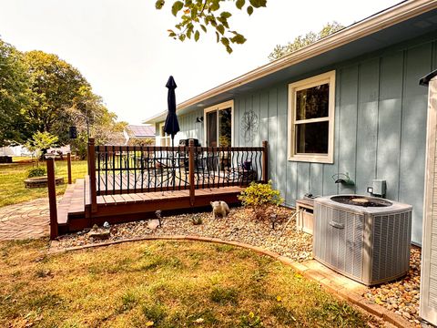 Tiny photo for 2006 Park Ridge Drive, Urbana, IL 61802 (MLS # 12475839)