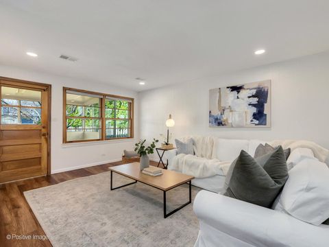 Tiny photo for 284 Blackhawk Road, Riverside, IL 60546 (MLS # 12588630)