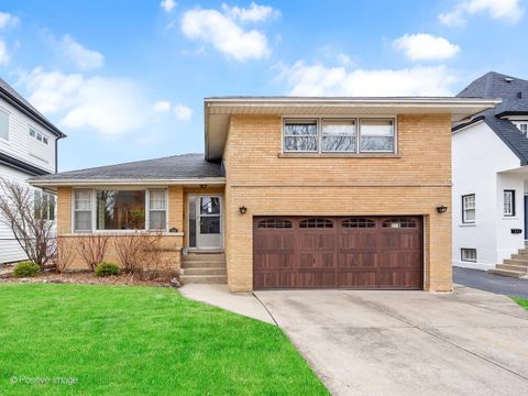 Tiny photo for 284 Blackhawk Road, Riverside, IL 60546 (MLS # 12588630)