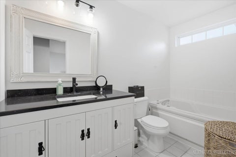 Tiny photo for 257 Nicole Drive #C, South Elgin, IL 60177 (MLS # 12791507)