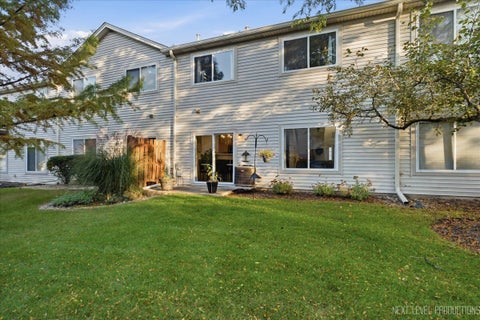 Tiny photo for 257 Nicole Drive #C, South Elgin, IL 60177 (MLS # 12791507)