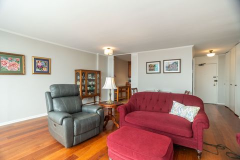 Tiny photo for 5455 N Sheridan Road #2511, Chicago, IL 60640 (MLS # 12593013)