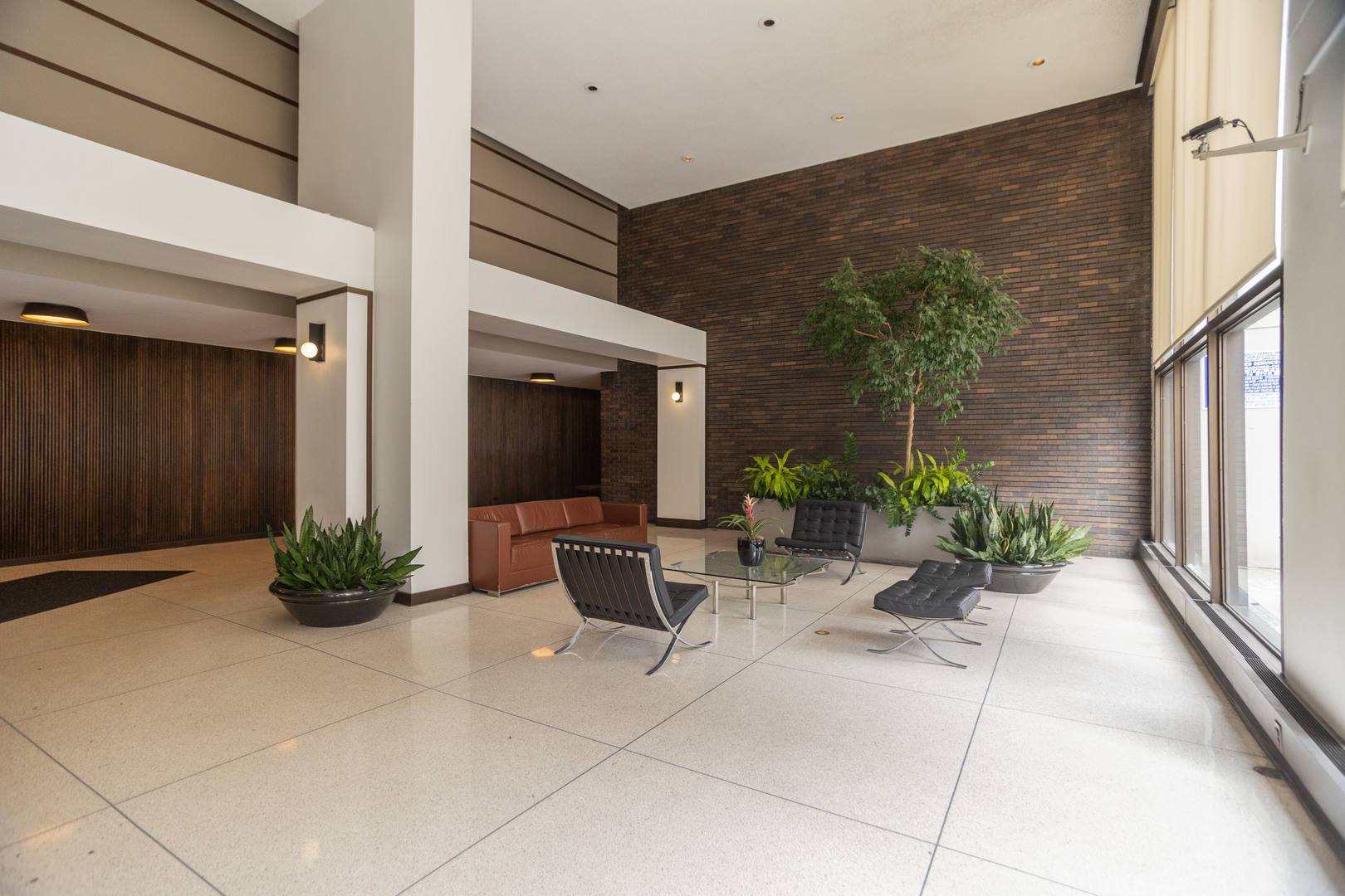 5455 N Sheridan Road 2511