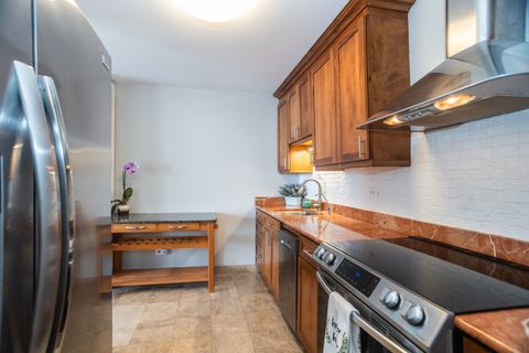 Tiny photo for 5455 N Sheridan Road #2511, Chicago, IL 60640 (MLS # 12593013)