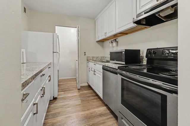 3255 Kirchoff Road 203
