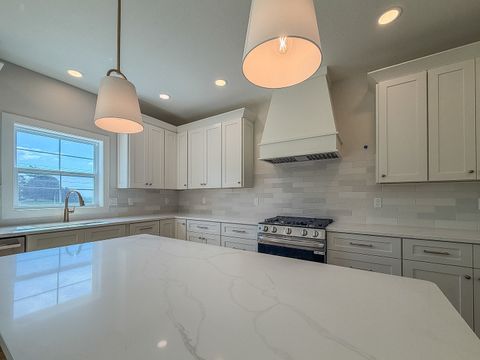 Tiny photo for 506 N Beacon Hill Circle, Urbana, IL 61802 (MLS # 12645757)