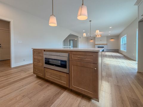 Tiny photo for 506 N Beacon Hill Circle, Urbana, IL 61802 (MLS # 12645757)