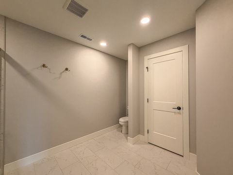 Tiny photo for 506 N Beacon Hill Circle, Urbana, IL 61802 (MLS # 12645757)