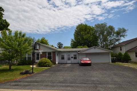 Tiny photo for 1531 N East End Avenue, Round Lake Beach, IL 60073 (MLS # 12658293)