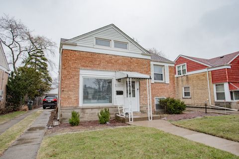 Tiny photo for 9023 MARMORA Avenue, Morton Grove, IL 60053 (MLS # 12590911)
