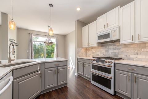 Tiny photo for 1239 Spaulding Road, Bartlett, IL 60103 (MLS # 12472780)