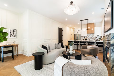 Tiny photo for 3329 N Whipple Street #2, Chicago, IL 60618 (MLS # 12699833)