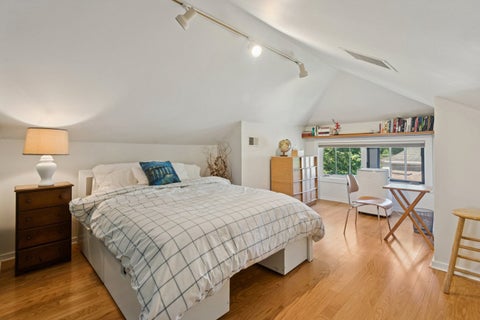 Tiny photo for 5752 N Sacramento Avenue, Chicago, IL 60659 (MLS # 12679944)
