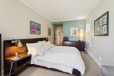 Tiny photo for 5752 N Sacramento Avenue, Chicago, IL 60659 (MLS # 12679944)