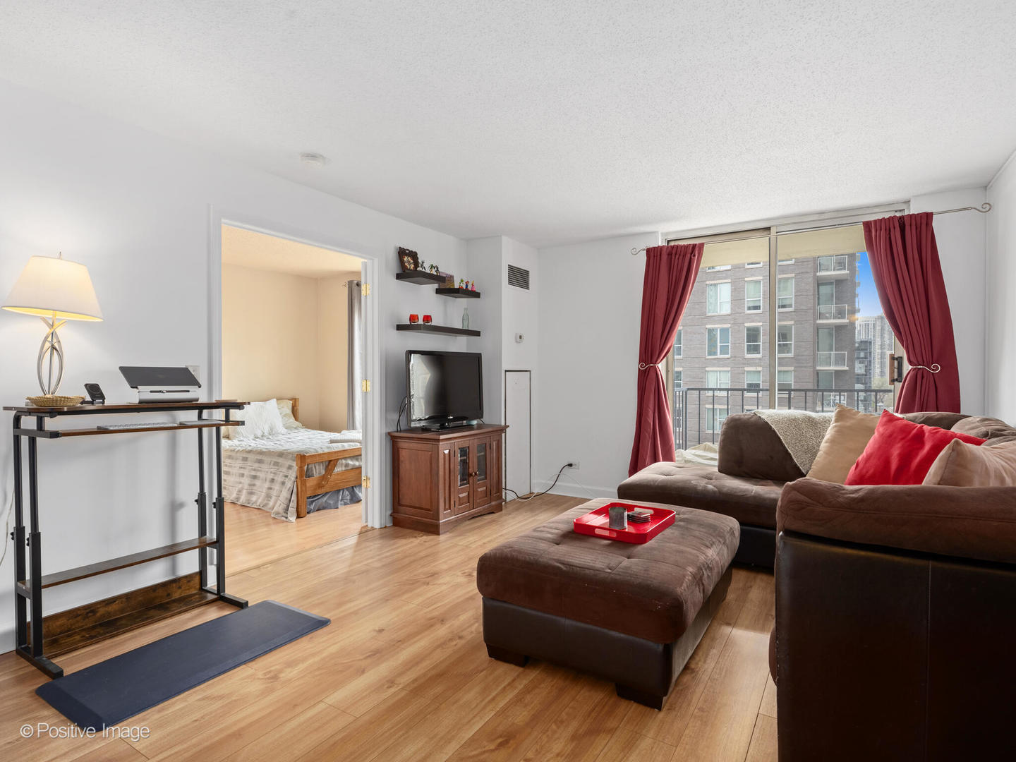 1212 N Lasalle Street 1008