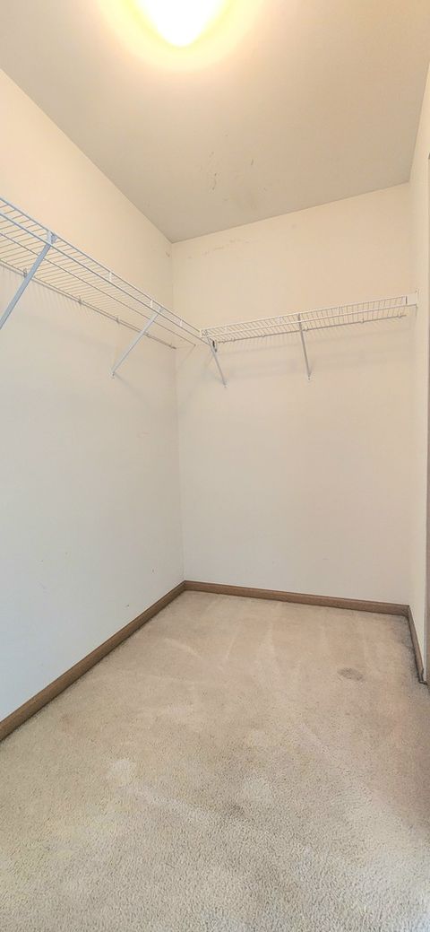 Tiny photo for 2435 Golf Ridge Circle #2435, Naperville, IL 60563 (MLS # 12648219)