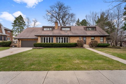 Photo of 231 Bartram Road, Riverside, IL 60546 (MLS # 12583790)